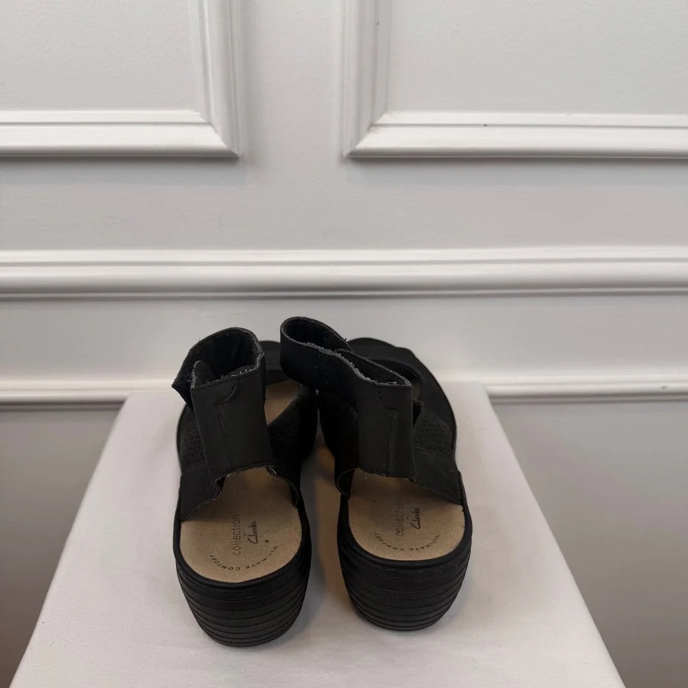 Clarks Collection Arla Glison Black Perforated Wedge Sandals Womens 10 Comfort
